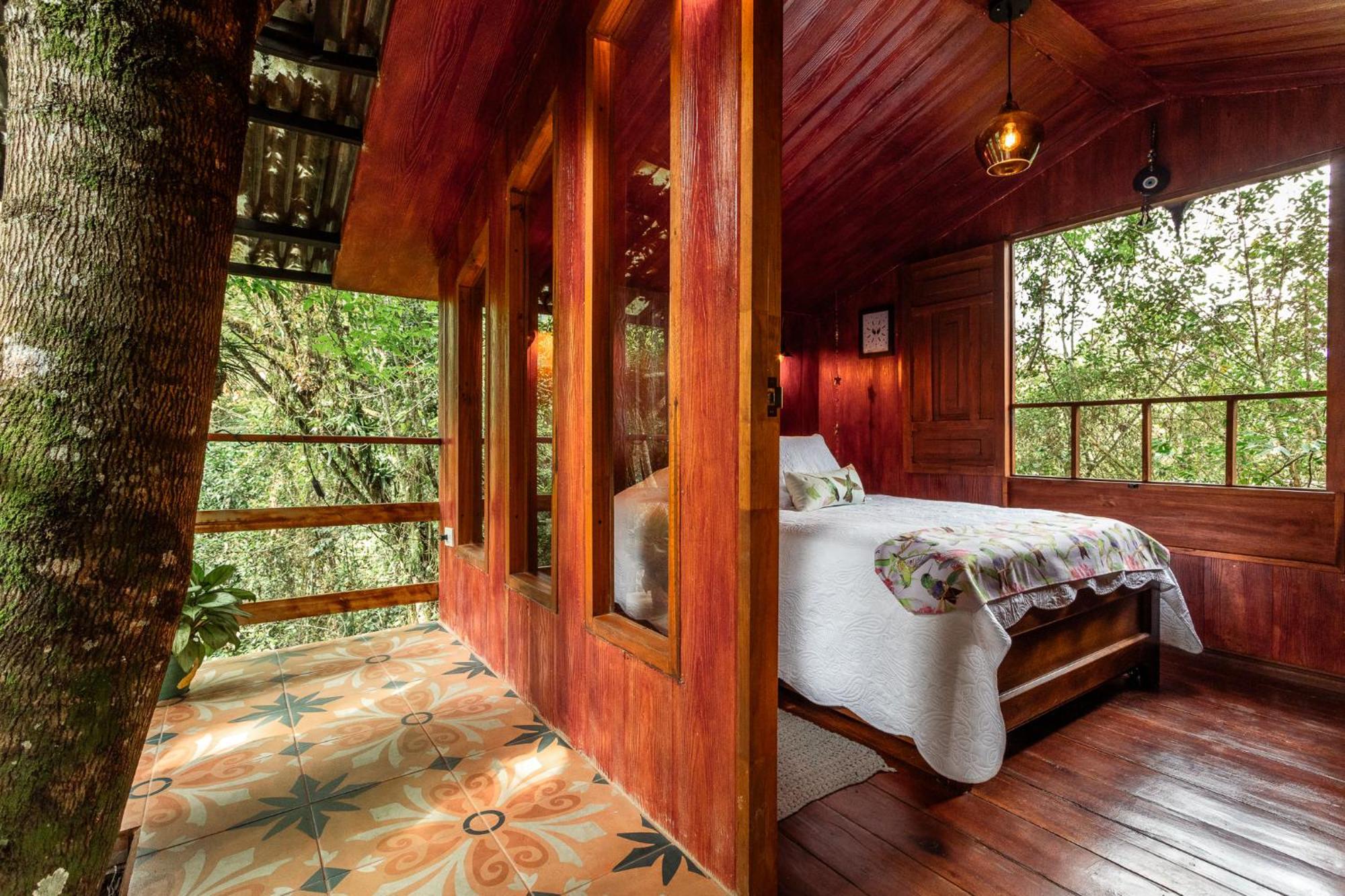 Tominejo Ecolodge - Casas En Los Arboles Neira Exterior photo