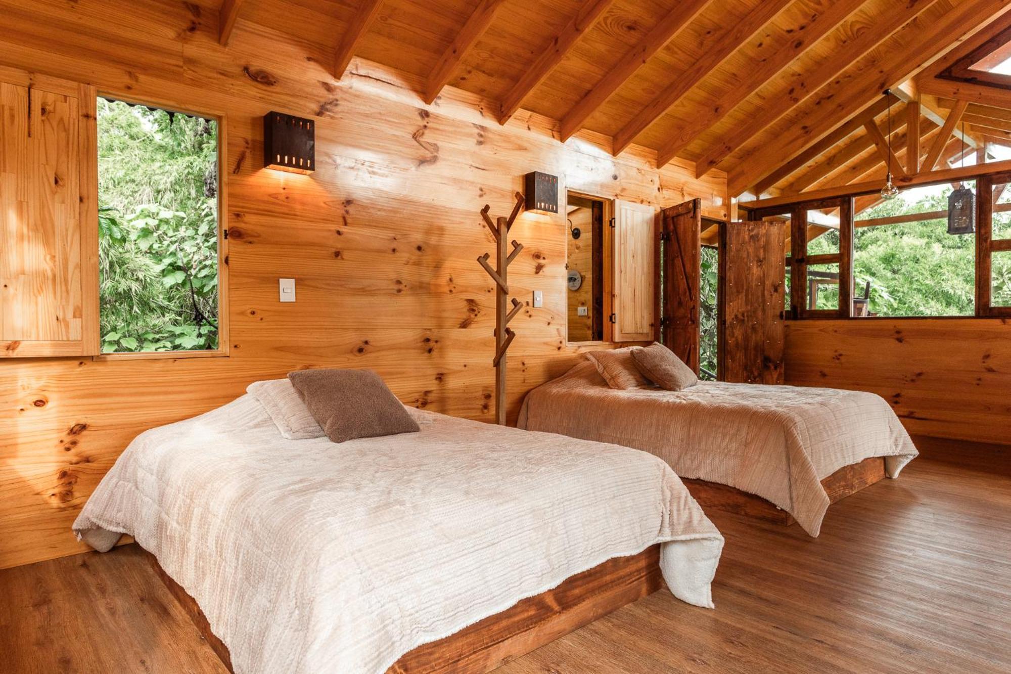 Tominejo Ecolodge - Casas En Los Arboles Neira Exterior photo
