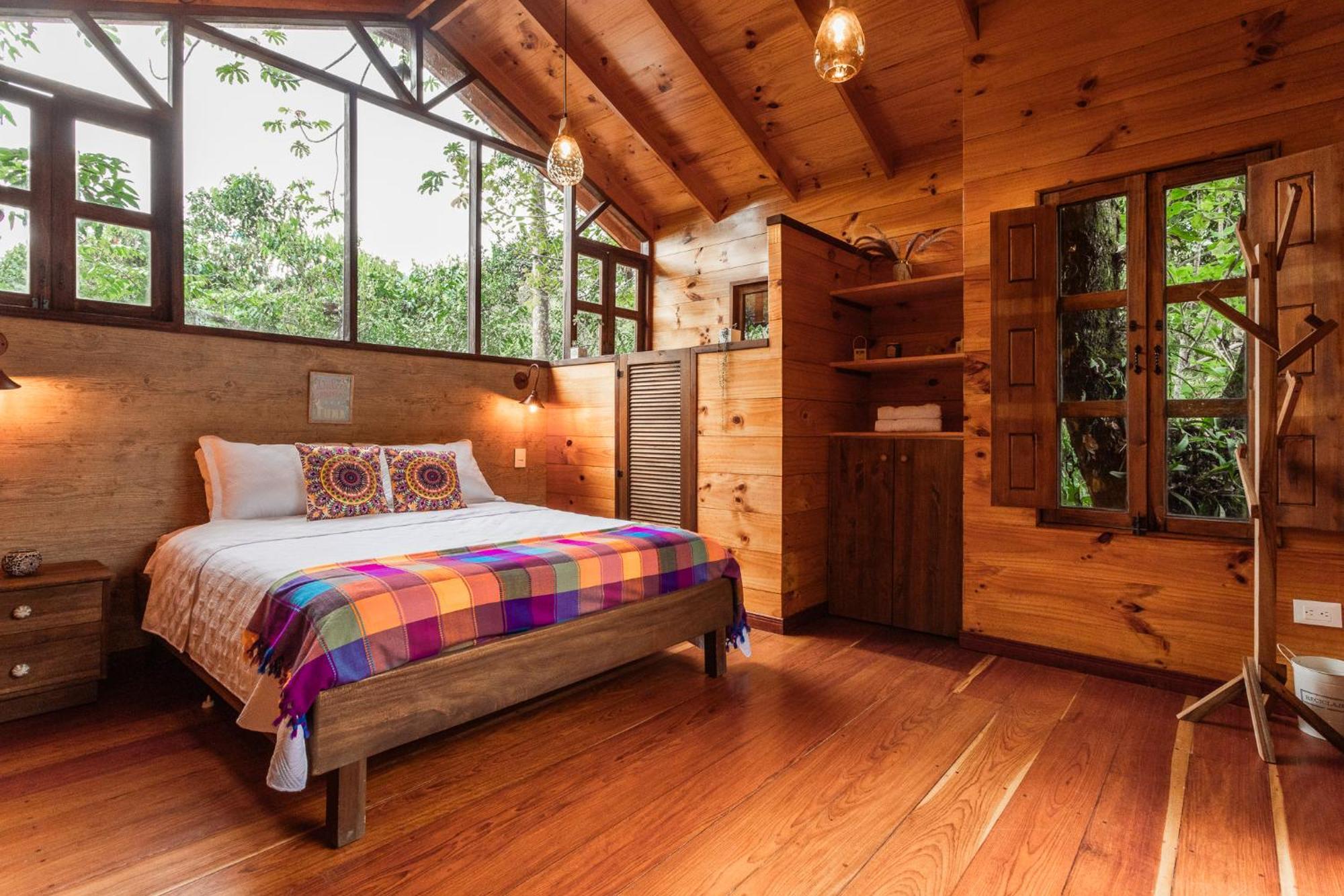 Tominejo Ecolodge - Casas En Los Arboles Neira Exterior photo