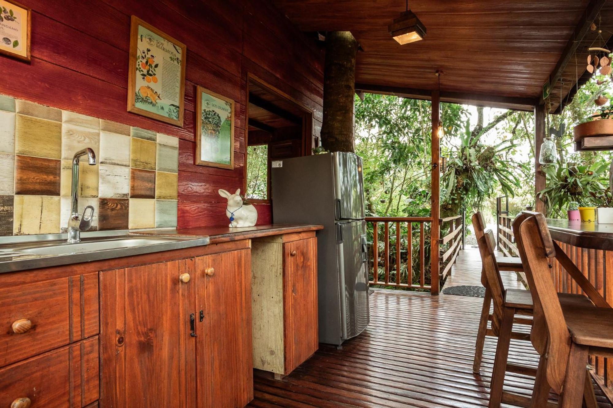 Tominejo Ecolodge - Casas En Los Arboles Neira Exterior photo